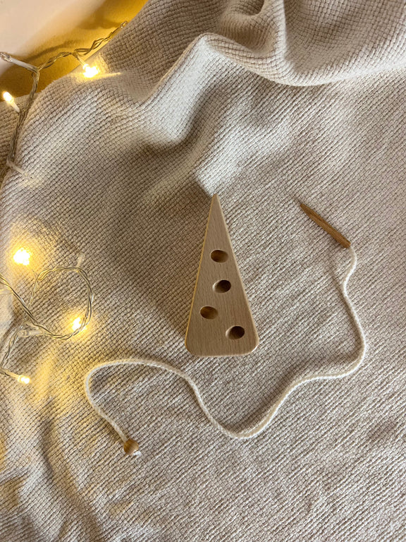 CHEESE BABY Gioco di infilatura legno